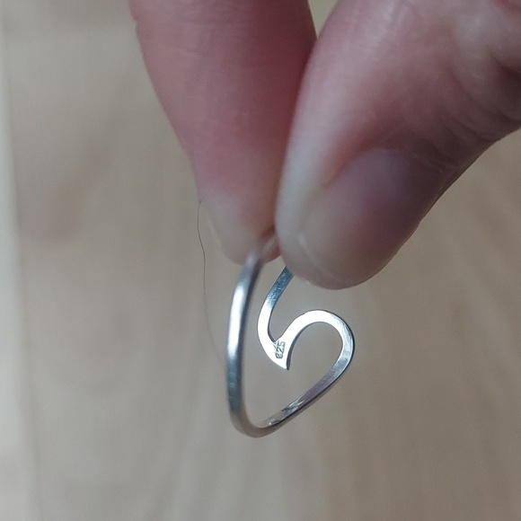 Pura Vida Sterling Silver Wave Ring - Picture 5 of 5